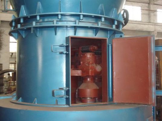 雷蒙磨粉機(jī)，經(jīng)典的磨粉機(jī)